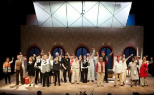 2010 La Vie Parisienne 1002